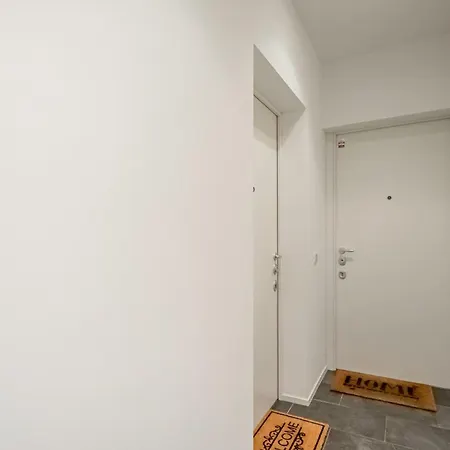 Guesthost - M3 Porta Romana Modern Two-level Apartman Milánó