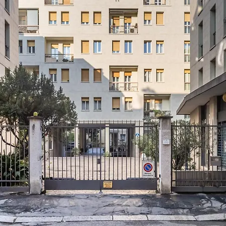 Apartman Guesthost - M3 Porta Romana Modern Two-level